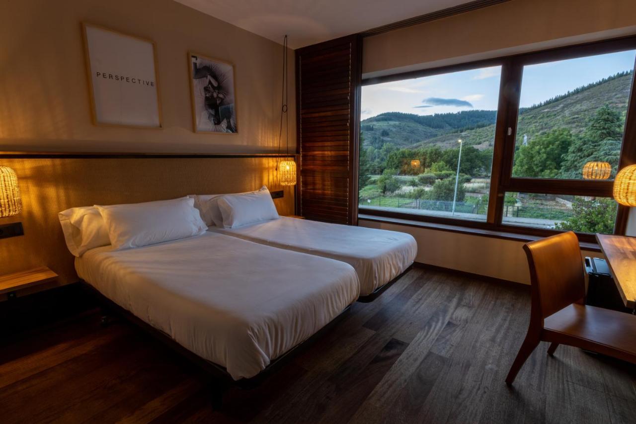 No-Mad Green Hotel Molinaseca Exterior photo